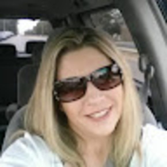 julie_tompkins